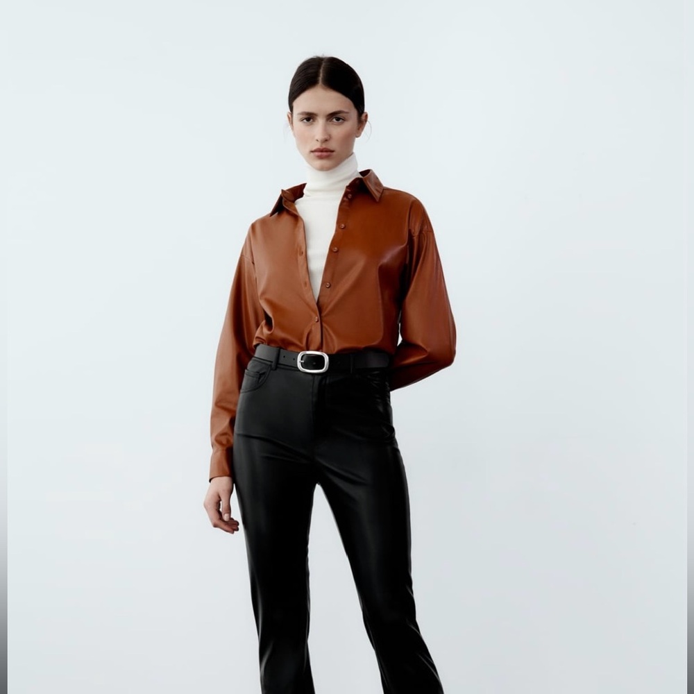 Faux leather top/ brown